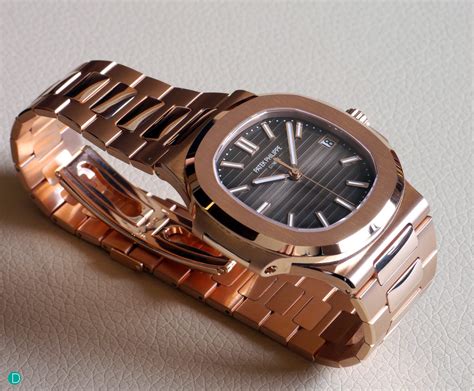 patek philippe nautilus rose gold 5711/1r-001|Patek Philippe Nautilus rose gold price.